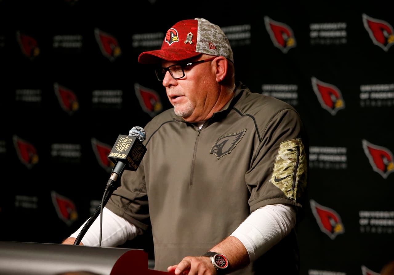 Bruce Arians buscará más jugadas abiertas y arriesgadas en el sistema ofensivo de Arizona