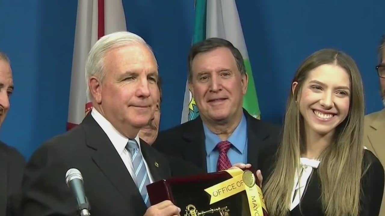 Melania Trump "quedó comprometida" con el pueblo de Venezuela: esposa de Guaidó se reúne con el alcalde de Miami-Dade