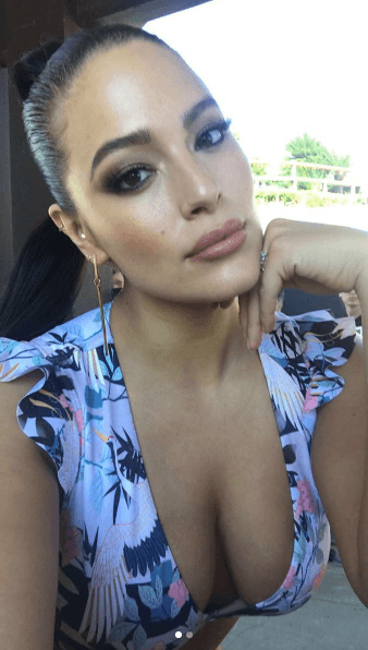 La modelo está felizmente casada con un apuesto caballero a quien conoció en una iglesia en 2009.