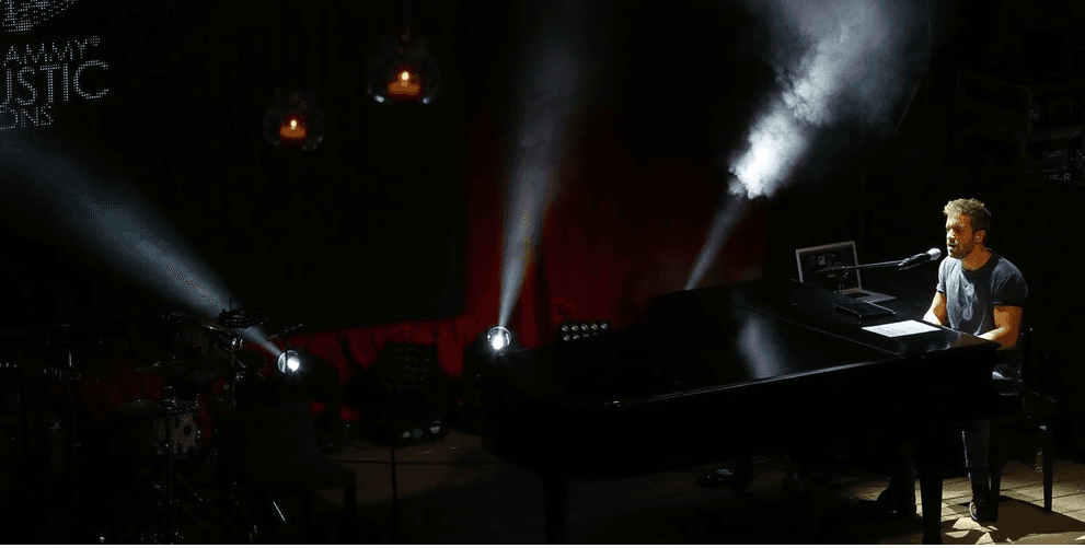 Con razones de sobra para estar de buenas, Alborán consintió a los presentes con sus mejores interpretaciones.