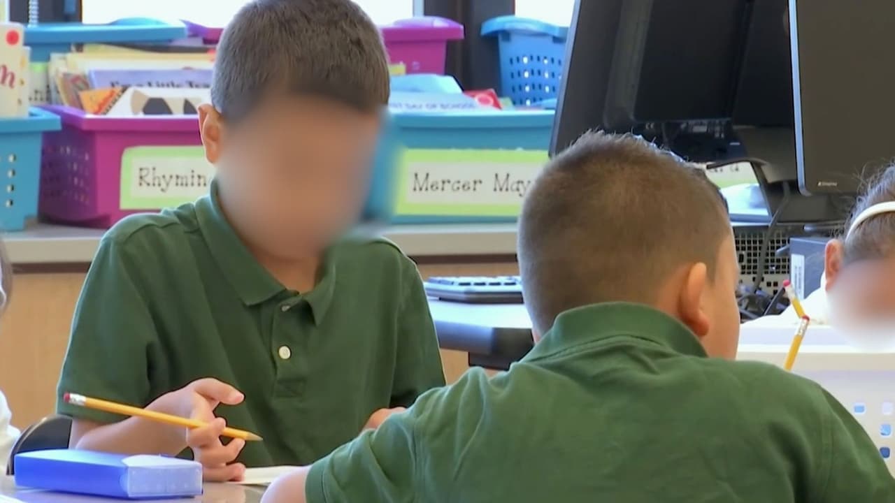 Comunidad hispana reacciona a propuesta que eliminaría el español en aulas de Head Start: "Es un beneficio ser bilingüe"