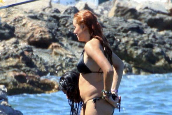 Qué decir de Paulina Rubio, ella sí que se transdorma cuando anda con traje de baño.