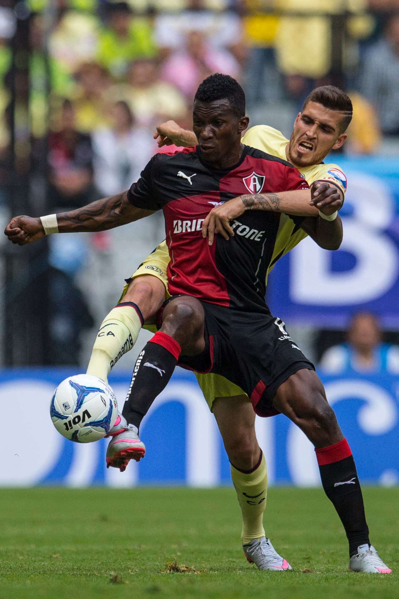 Ventura decidió a aceptar la propuesta de Estados Unidos, aún cuando podía haberse negado a hacerlo e ir a formar parte de la selección mexicana, pues por sus nacionalidades puede representar oficialmente a cualquiera de los dos países.