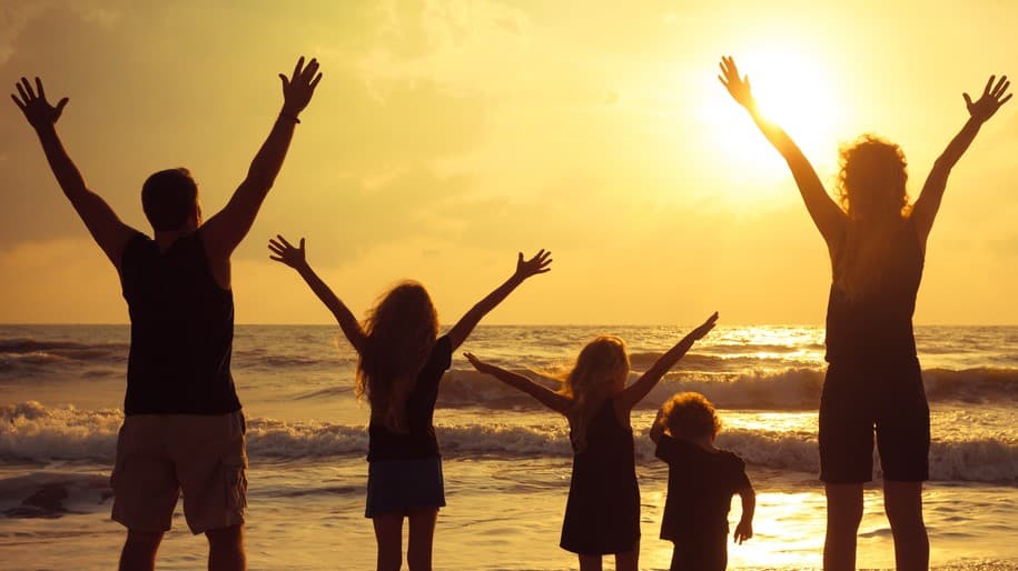 Aprende a desprenderte de patrones familiares y sanar tus emociones para ser feliz