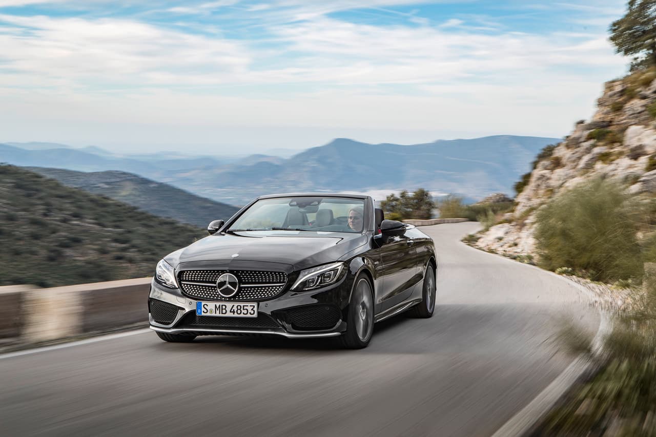 El Mercedes-AMG C43 Cabriolet llega para comenzar un nuevo capitulo en la larga historia de Mercedes-Benz