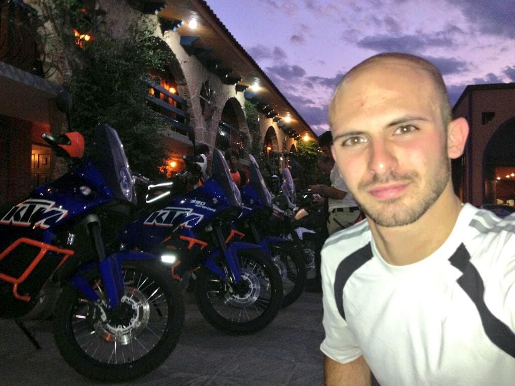 El retirado actor Imanol Landeta también anunció a finales de agosto que tiene alrededor de un año separado de quien fuera su esposa, María Julia Ruiz.