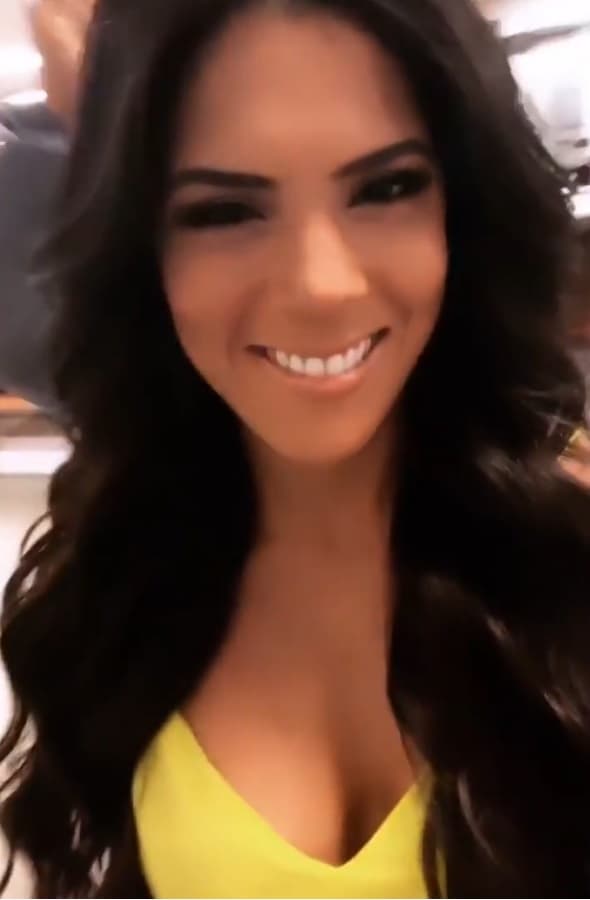 Bailó, presentó y alegró a todos en el show como de costumbre, a pesar de la intensidad de su lesión. En esta ocasión volvió a demostrar lo profesional que es y que la actitud es lo que importa.