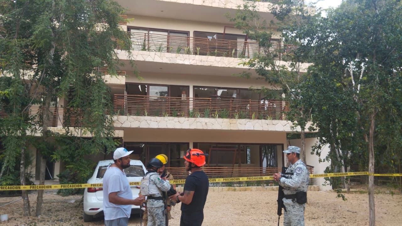 Fachada de la propiedad en Tulum, luego de la explosión.