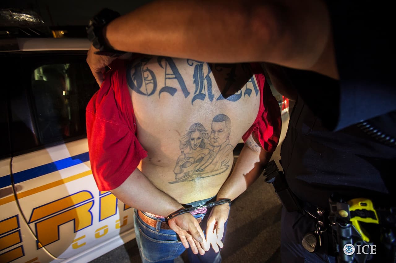 La operación contra pandillas "Project Shadowfire" dejó 1,133 arrestos