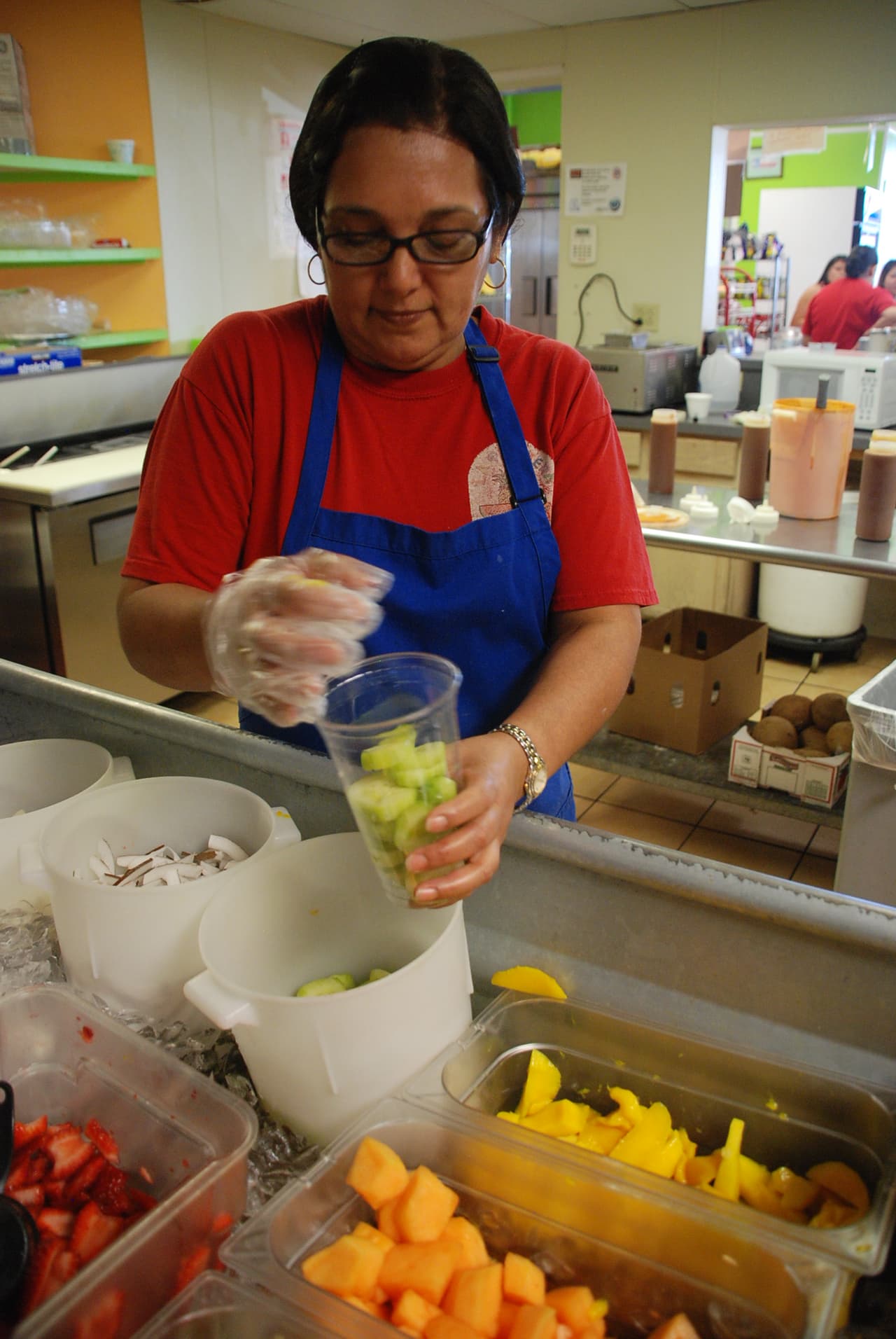 Lo que sobra es imaginación a la hora de combinar las frutas para un snack a la mexicana