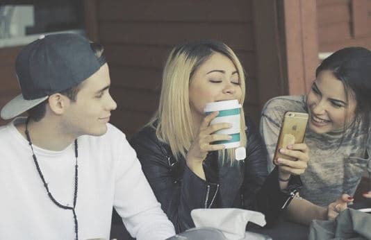 Un café en la tarde no cae nada mal.