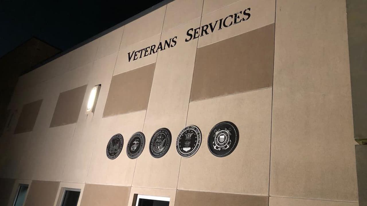 Para más información se puede visitar la página de internet del 
<a href="https://www.gchd.org/about-us/news-and-events/coronavirus-disease-2019-covid-19/where-can-i-be-tested" target="_blank">Departamento de Salud de Galveston</a>.