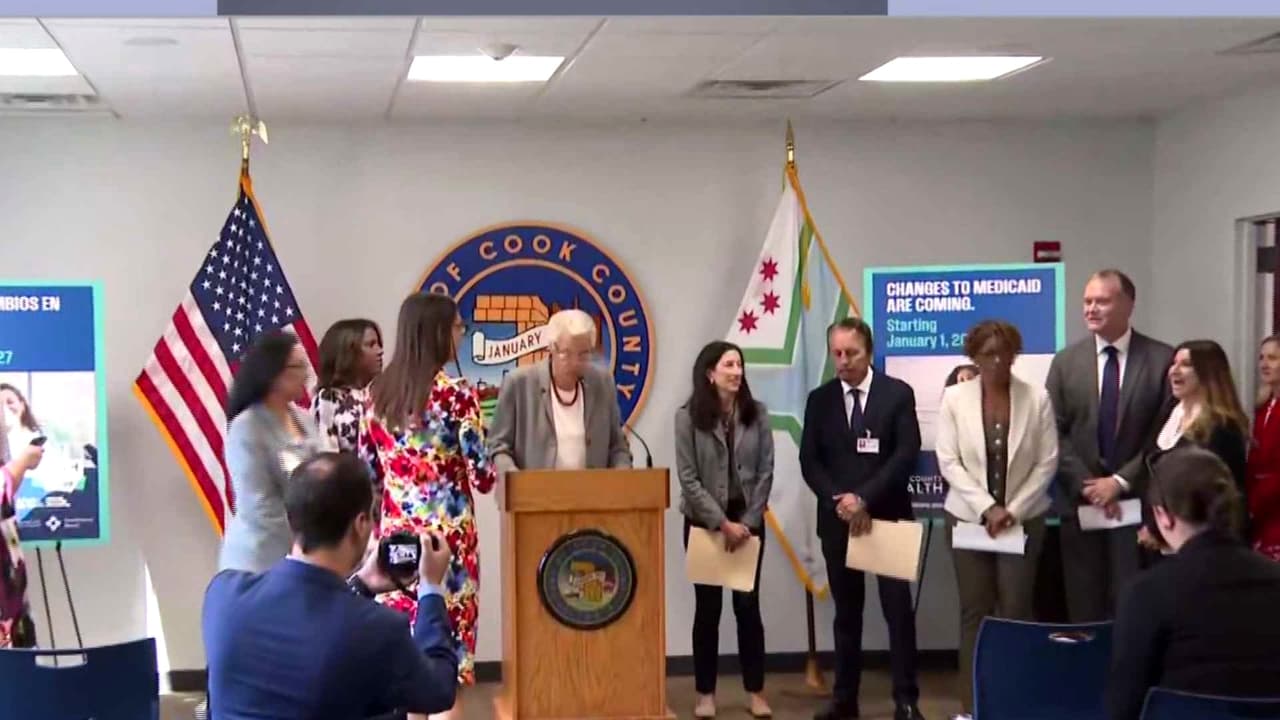 Cook County advierte sobre nuevos requisitos de Medicaid que amenazan la cobertura de miles en 2027