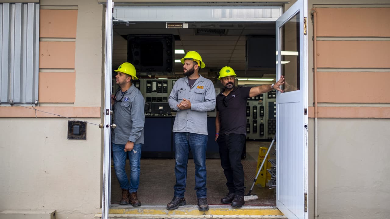 La AEE cuenta con $9,400 millones de fondos de la FEMA para revitalizar el sistema eléctrico