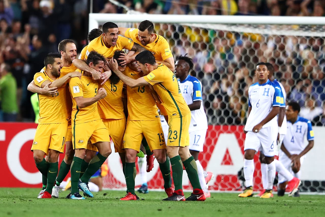 Festejaba todo Australia, ya que por fin podían destapar el partido a su favor y bajar la tensión del momento.