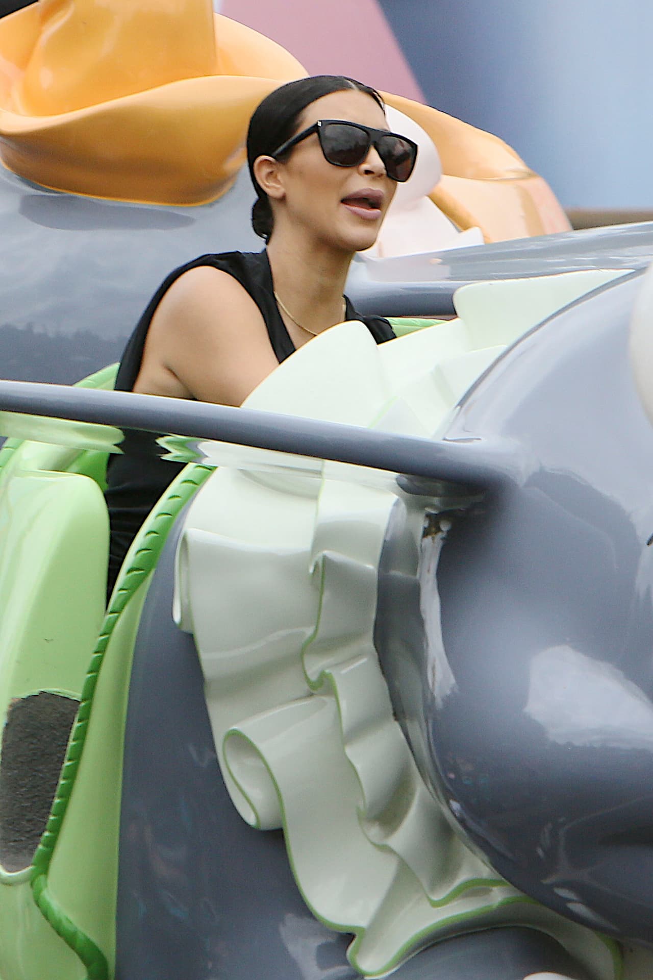 Las Kardashian en Disney por los tres años de Penélope.