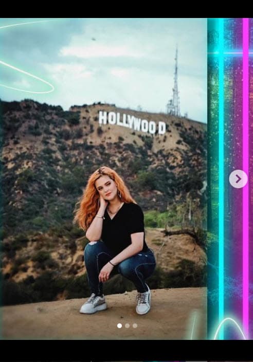 Pero no pudo faltar una parada por el icónico letrero de Hollywood en la que es considerada la meca del entretenimiento mundial. 
<br>