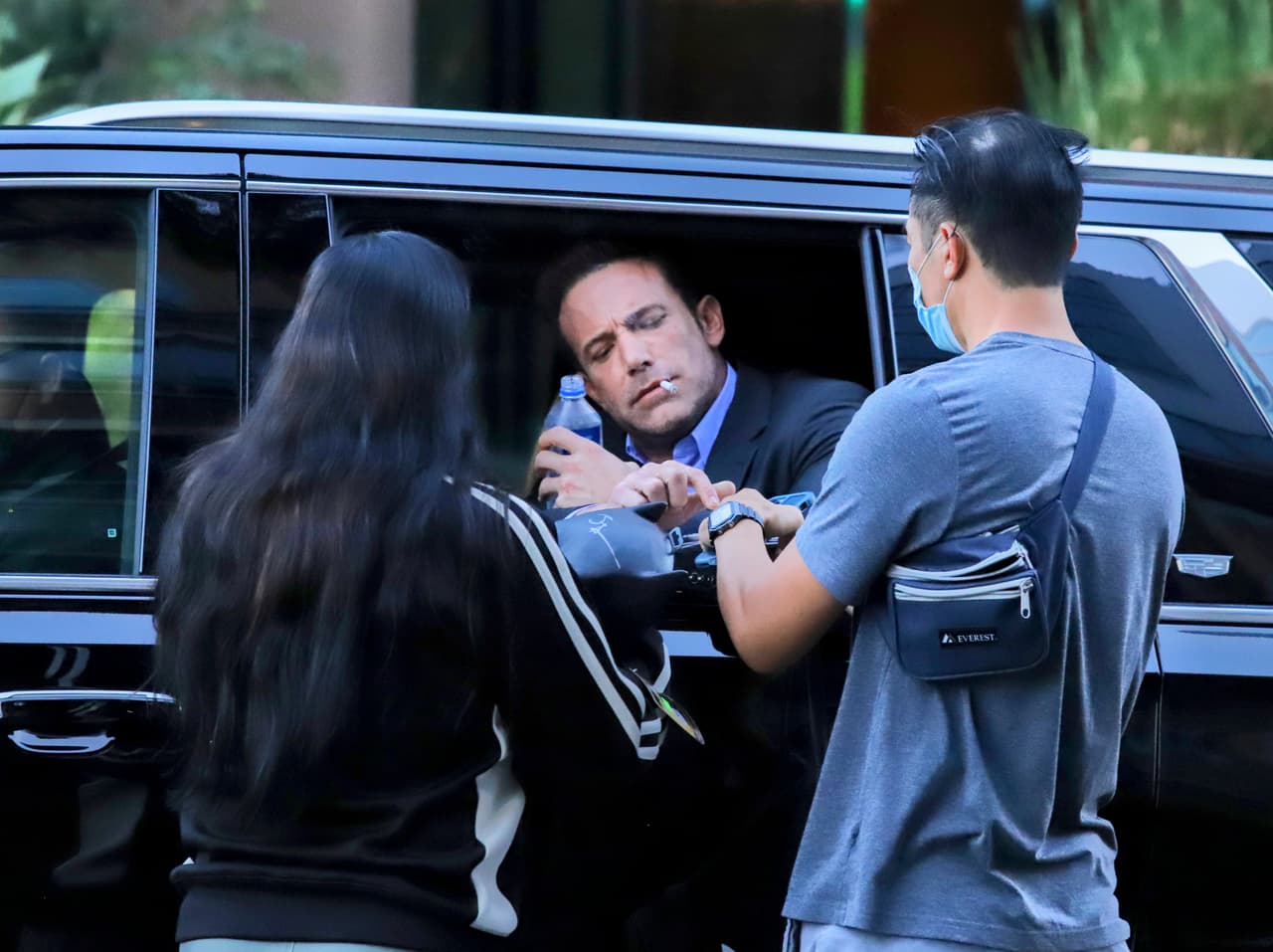 "Estoy muy feliz. 
<b><a href="https://extratv.com/2021/10/04/ben-affleck-says-life-is-good-and-he-s-really-happy-plus-he-talks-the-tender-bar/" target="_blank">Es un momento muy feliz en mi vida</a></b>. La vida es buena", dijo el actor en una entrevista publicada este lunes 4 de octubre. 
<br>