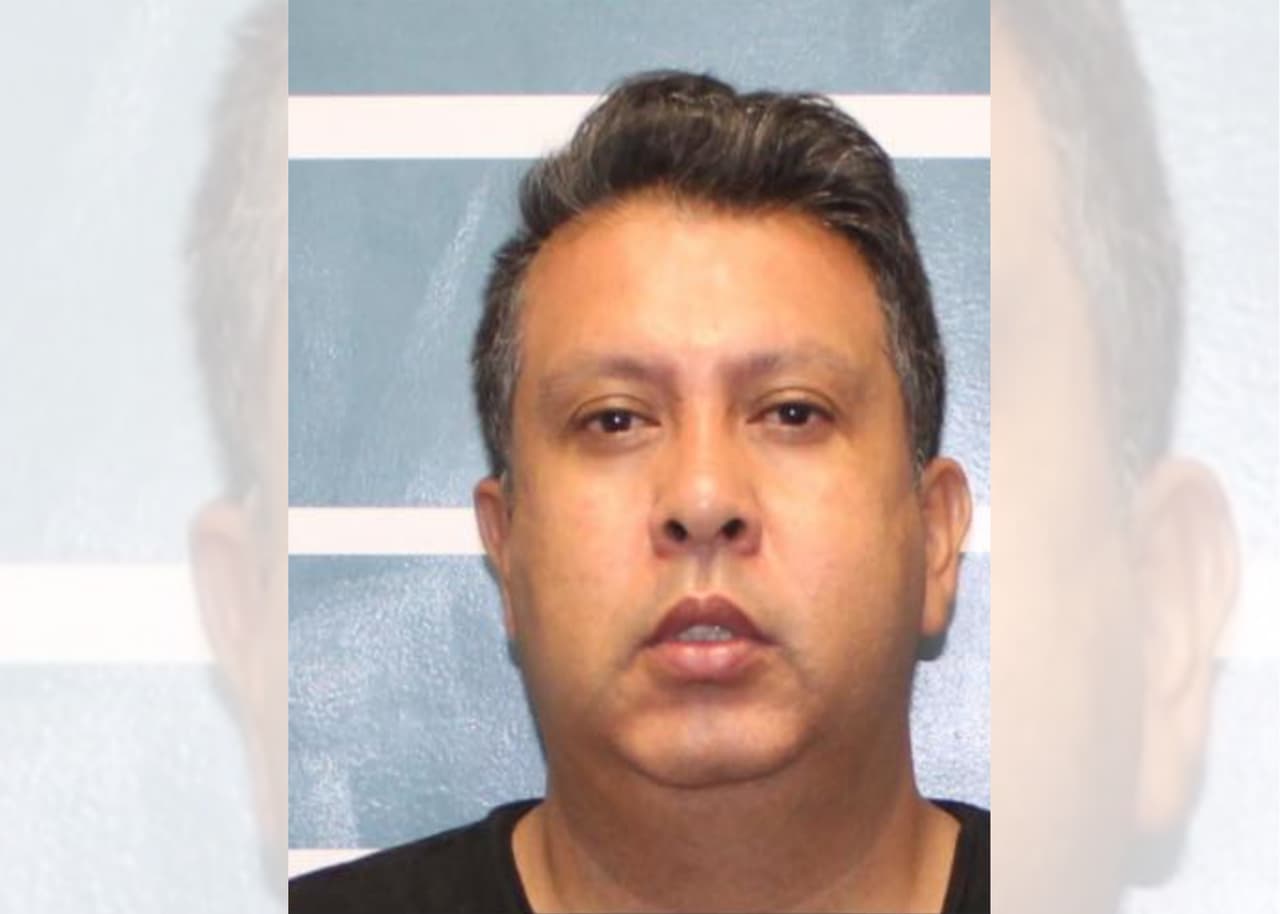 Fernando Jiron-Magana, 45 años