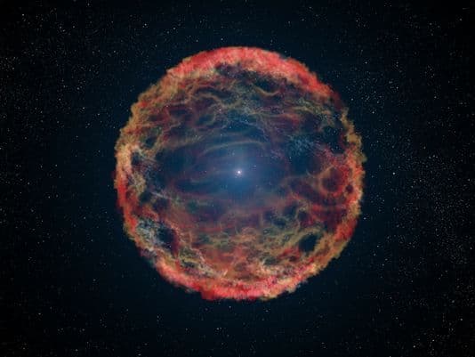 Científicos descubren una supernova que se niega a morir, algo nunca antes visto