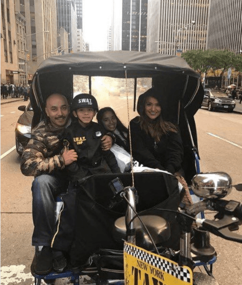 Luego, estuvo casado por 12 años con 
<b>Mayeli Alonso</b> y con ella tuvo a Lupita Karizma y a L’rey.