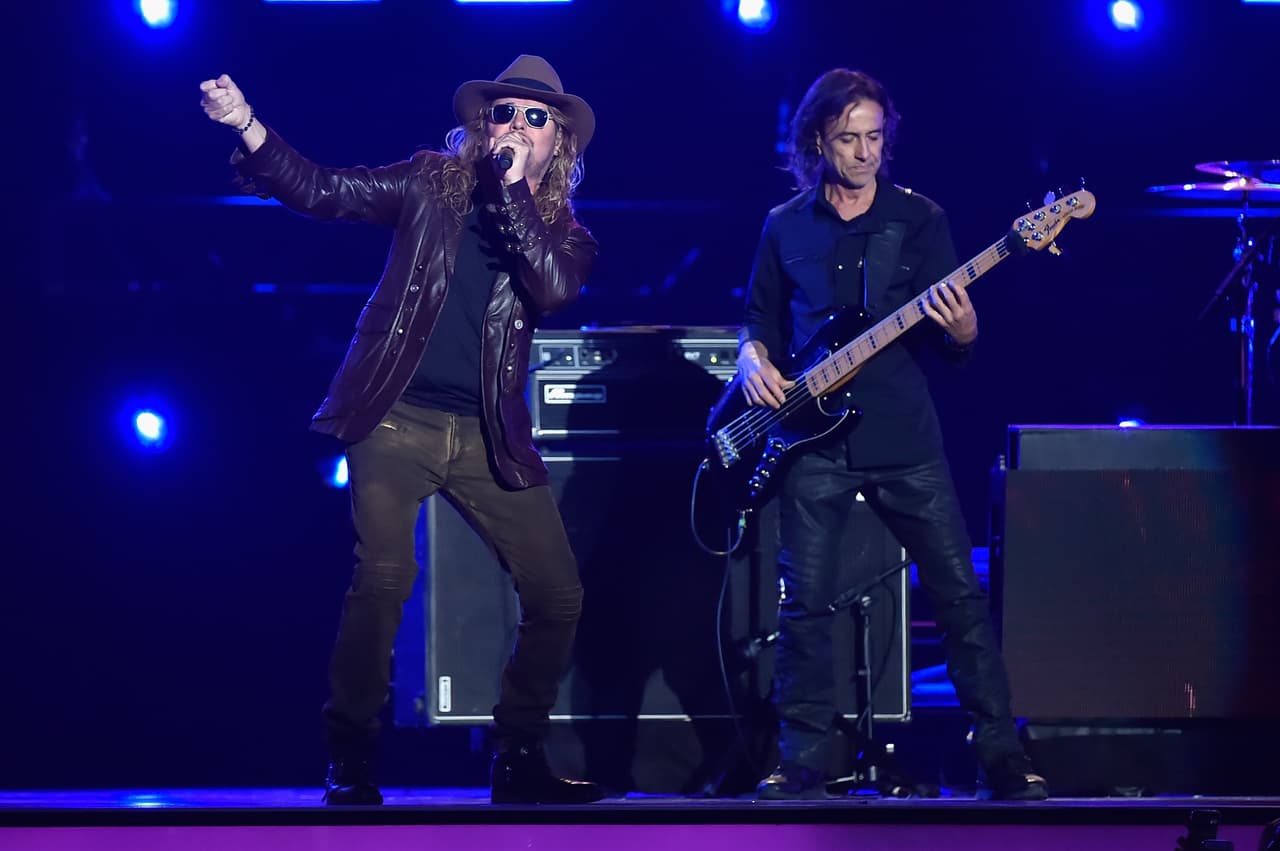 Esta agrupación, famosa por constituir la Fundación Selva Negra para proteger el medio ambiente, lleva más de tres décadas conquistando los corazones de diversas generaciones, contando con gran aceptación entre las diferentes audiencias. 
<br>Esta noche son reconocidos como Person del Año 2018 por parte de La Academia Latina de la Grabación.
<br>