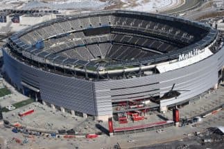 La seguridad será una cuestión primordial en el Super Bowl, y más de 4,000 agentes de diversos cuerpos locales, estatales y federales, así como guardias privados se ocuparán de prevenir la delincuencia o un hipotético atentado terrorista en el estadio.