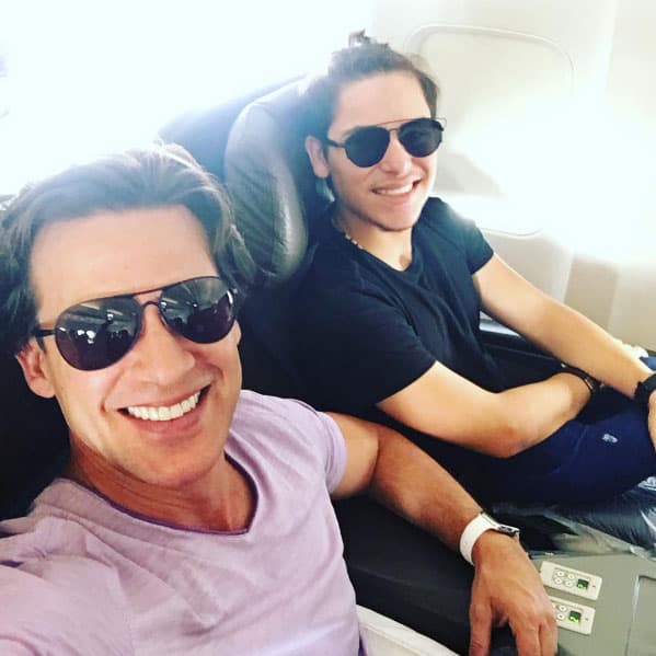 Después de varios meses de largas jornadas de trabajo por las grabaciones de la telenovela, Jorge Aravena se fue de vacaciones con sus hijos.