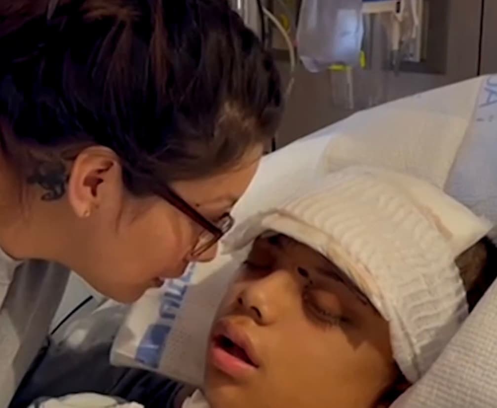 “Lo impactaron en el brazo, mano y en la cabeza, por lo que lo tuvieron que operar”, rememora Robles.
<br>