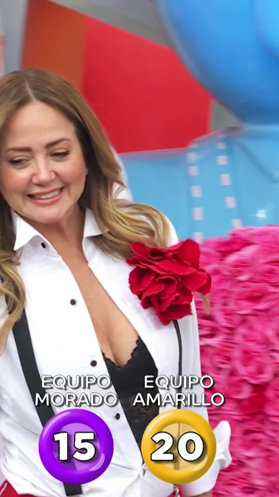 Hasta se les olvidó el juego a Andrea Legarreta y su novio