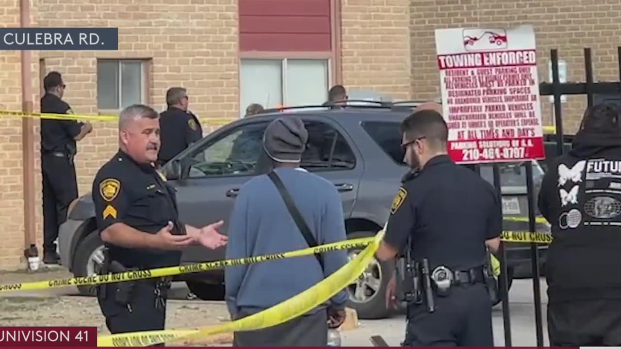 Asesinan a tiros a una persona afuera de un complejo de apartamentos de San Antonio