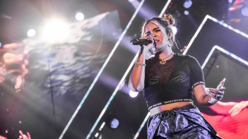 En 2020 
<b>Karol G tuvo seis nominaciones a Premio Lo Nuestro</b>: Álbum Del Año, Tour Del Año, Colaboración Del Año - Pop/Rock, Artista Femenino Del Año - Urbano, Colaboración Del Año - Urbano y Canción Del Año - Urbano/Pop.