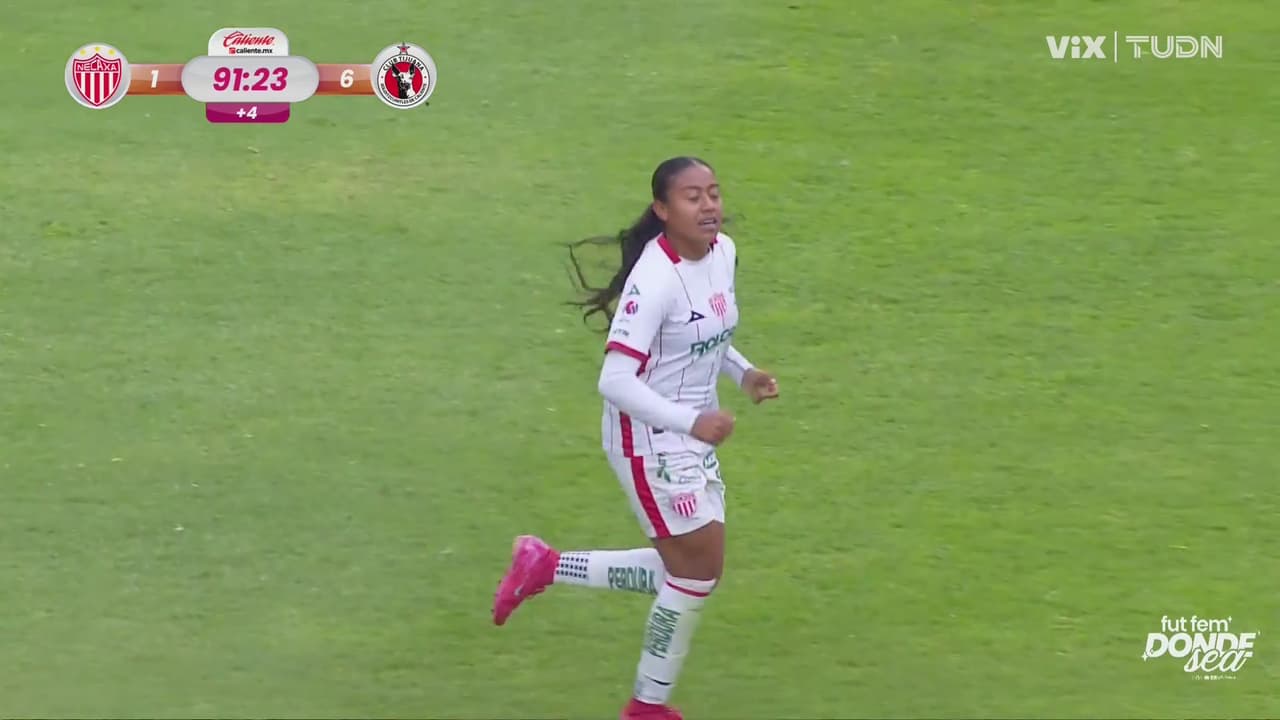 ¡Centellas consigue el de la honra! Golazo de Nataly Roque