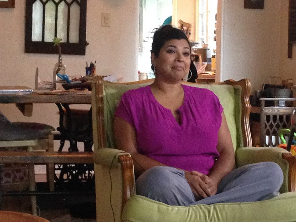 Aarti Sequeira: "Este pensamiento singular seguía dando vueltas en mi mente: esta niña estaría mejor con otra madre".