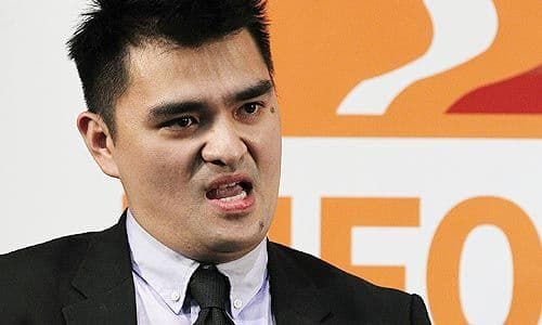 El periodista filipino José Antonio Vargas, ganador de un premio Pulitzer, enfrentó deportación cuando reveló su estatus migratorio en el New York Times Magazine en el 2011.