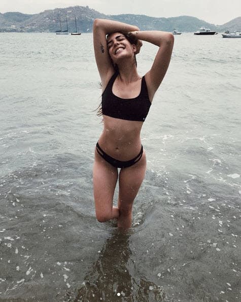 El actor cree que María está comenzando su carrera con el pie derecho, pues ya está trabajando para una marca de ropa y otra de productos para el cabello.