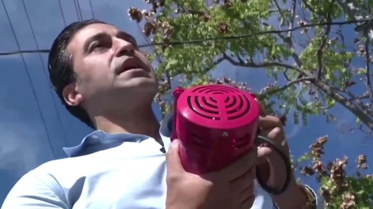 Sirenas comunitarias advierten sobre presencia de ICE en barrio de Los Ángeles