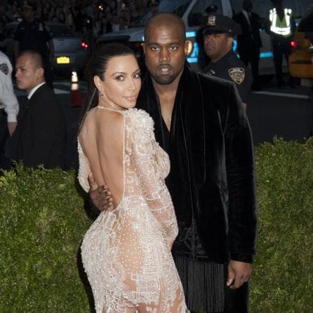 Dos años después de haber iniciado su relación, Kim y Kayne West se casaron. La boda se realizó en mayo de 2014 en el castillo Forte Beleveder de Florencia, Italia.