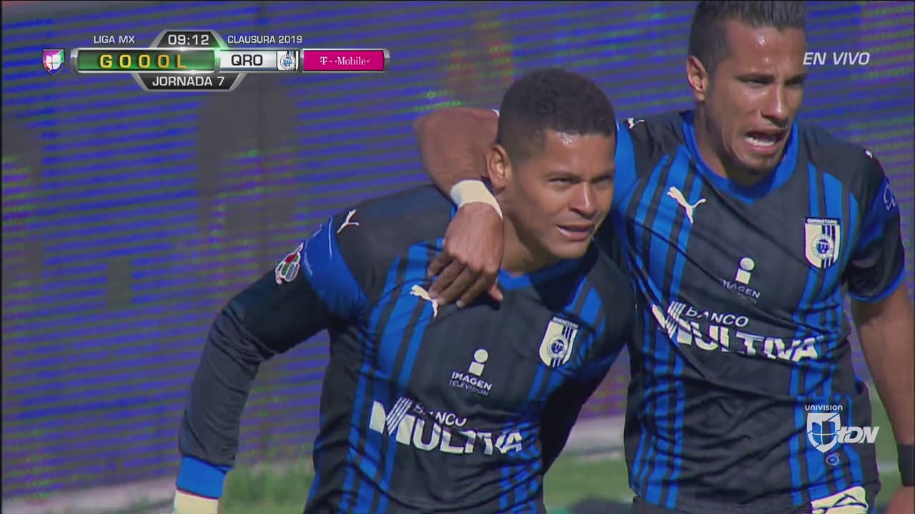 ¡Goool de Gallos! Ayron del Valle abre el marcador ante Lobos