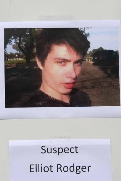 Además sus sentimientos de odio se extendían a todos aquellos que tuviesen lo que a él le faltaba.