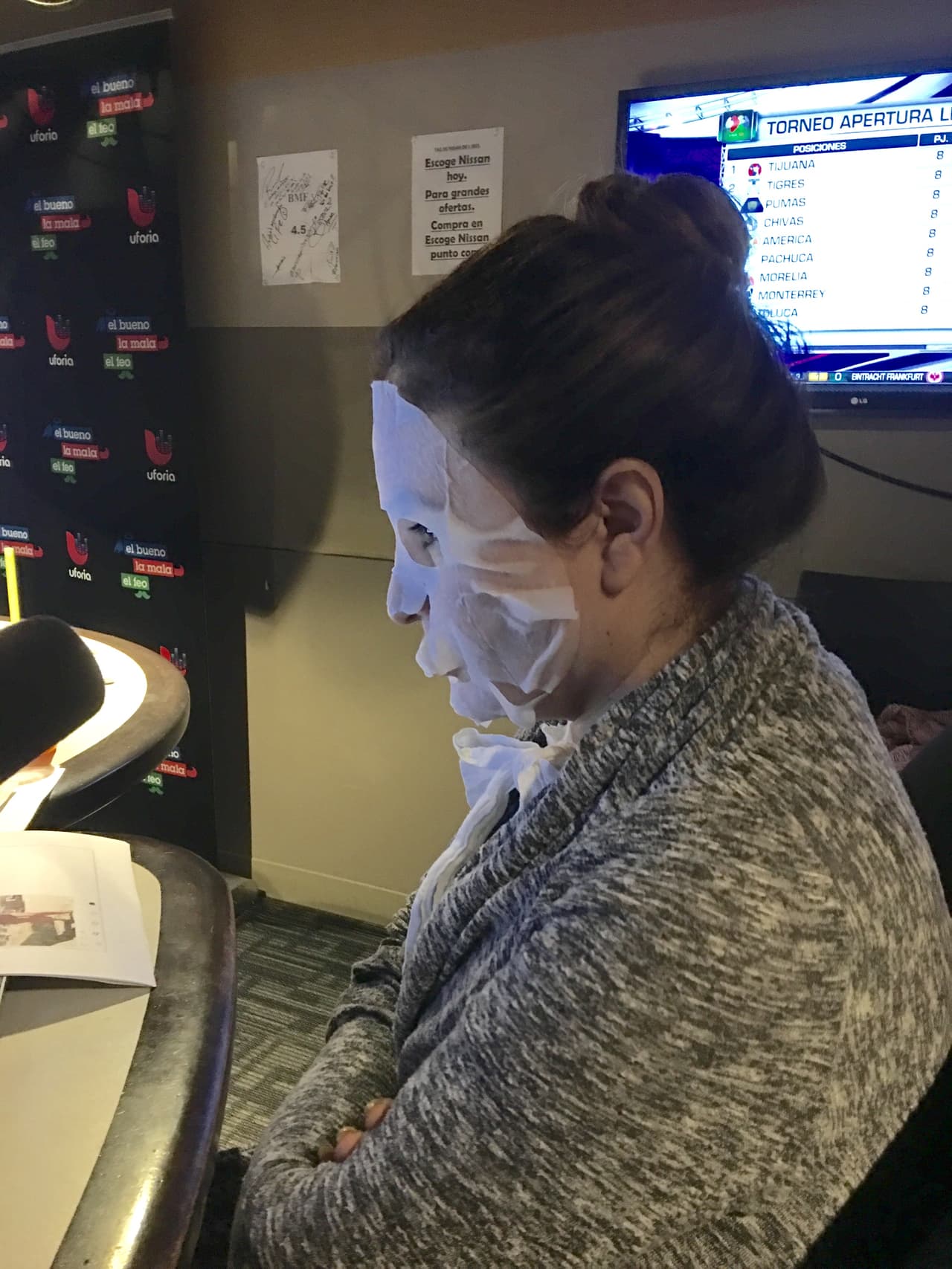 En estas fotos podemos apreciar como 
<a href="http://www.univision.com/personas-el-feo">El Feo</a> pasó un susto, al encontrarse con La Llorona este martes 13.