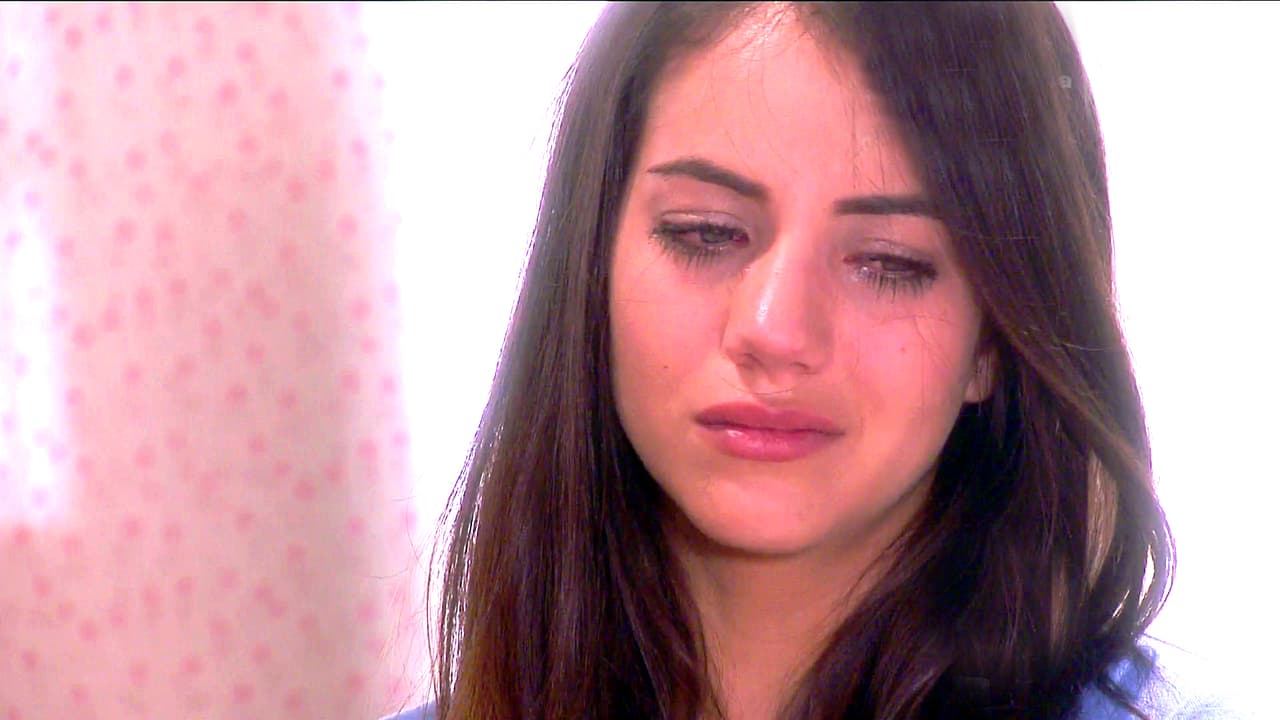 En Muchacha Italiana Viene a Casarse, Gianna perdió la esperanza de vivir al saber que no podrá recibir el transplante de corazón que esperaba.