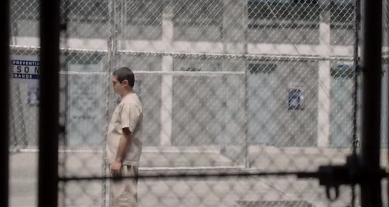 Ambition and thirst for revnge are stronger than the bars keeping ‘
<b><a href="http://www.univision.com/series/el-chapo-english" target="_blank">El Chapo</a></b>’ imprisoned. How will he break them? Don’t miss the 
<b><a href="http://www.univision.com/series/el-chapo/el-chapo-season-2-world-premiere-september-17th-on-univision-video" target="_blank">great premiere of season 2</a></b> on Univision.