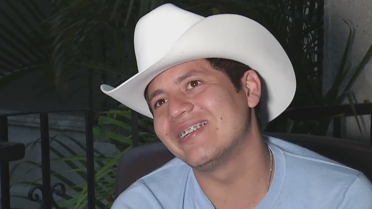 Remmy Valenzuela es un fenómeno en redes sociales y nos contó la fórmula de su éxito