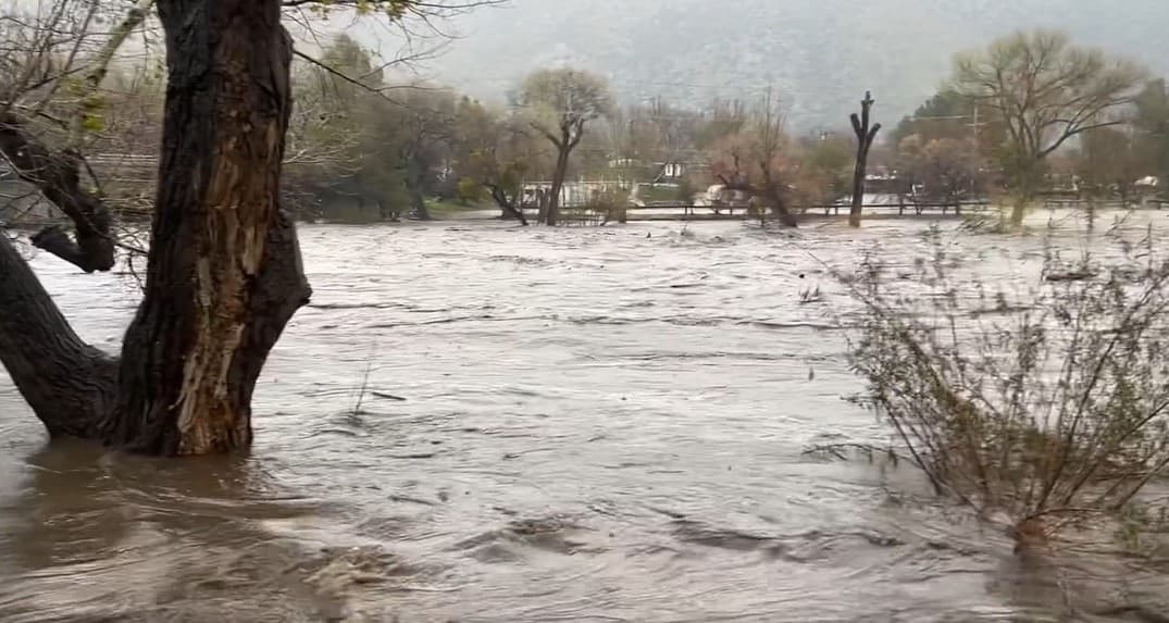 Las autoridades de Kern emiten una orden urgente de evacuación para Kernville y Riverkern