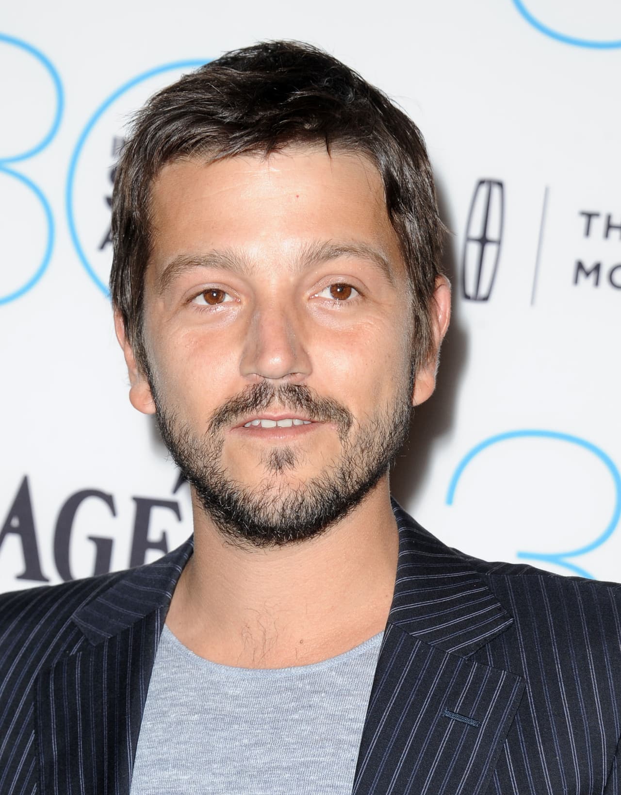 En su vida personal, el 2008 contrajo nupcias con la actriz Camila Sodi.