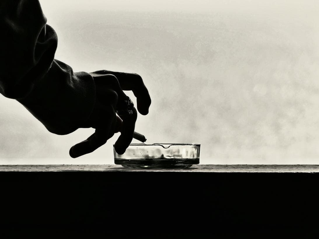 <b>5</b>.Cada fumador puede dejar el tabaco, asegura ALA. Encuentre la combinación de técnicas que le puedan ayudar a usted y siempre inténtelo, no se de por vencido
<b>. Es normal que tenga una que otra recaída, pero esto no quiere decir que ya fallo, no se rinda.</b>
<br>