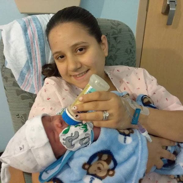 Desde que encontró el amor en Silvia su vida ha cambiado por completo, pues juntos se convirtieron en padres de Sebastián.