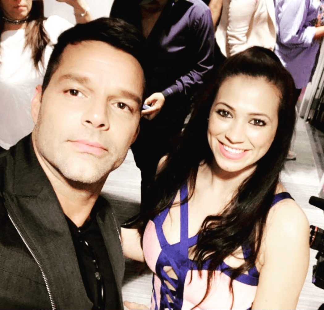 Así como tomarse una 'selfie' con
<b><a href="https://www.univision.com/temas/ricky-martin">Ricky Martin</a></b>.