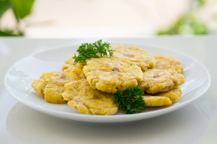 Tostones de plátano verde | Reto 28